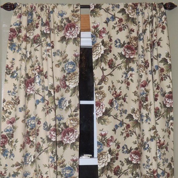 5 Panels Victoria Floral Purple Blue Rod Curtains.